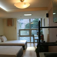 Отель Family Oville Suite Seoul Station комната для гостей