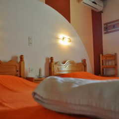 Апартаменты Makis & Bill Apartments комната для гостей фото 3