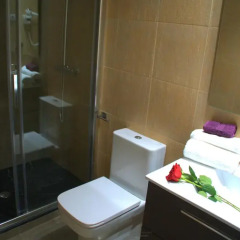 Отель Suite Place Barcelona Барселона ванная фото 2