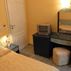 Отель Guest House Central Стандартный номер фото 9