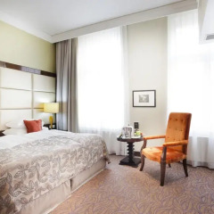 Hotel Kings Court 5* Представительский люкс с двуспальной кроватью фото 7