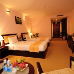 Dong Kinh A Hotel 3* Номер Делюкс с различными типами кроватей фото 3