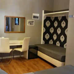 Отель AmoRoma Suite Стандартный номер с двуспальной кроватью фото 11