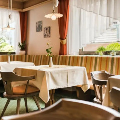 Отель Residence Edith Парчинес питание