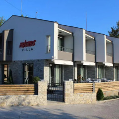 Family Hotel Friends Villa 3* Апартаменты фото 2