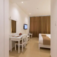 Alba Hotel 3* Улучшенный номер с различными типами кроватей фото 13