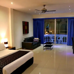 Отель East Suites Люкс с разными типами кроватей фото 10