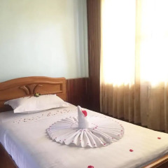 Nanda Wunn Hotel - Hostel Бунгало с различными типами кроватей фото 2