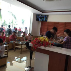 Tuan Chau Marina Hotel гостиничный бар