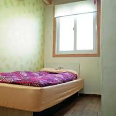 Отель Kimchee Gangnam Guesthouse Стандартный номер с различными типами кроватей фото 11