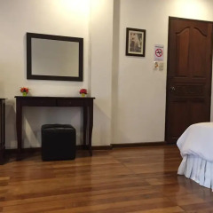 Отель Nawaporn Place Guesthouse 3* Улучшенная студия фото 16