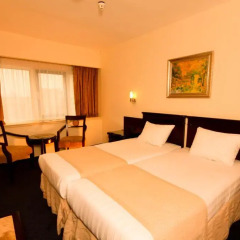 Best Western Blue Tower Hotel 4* Стандартный номер с различными типами кроватей фото 10