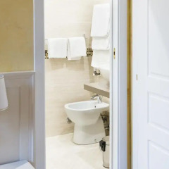 Отель Domus Trevi 3* Стандартный номер с различными типами кроватей фото 4