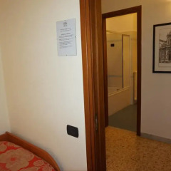 Отель B&B Piazza 300mila Стандартный номер фото 7