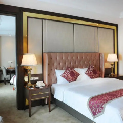 Отель Al Meroz Bangkok 5* Улучшенный номер с различными типами кроватей фото 9