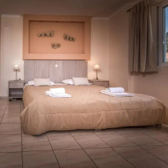 Hotel Varres 3* Стандартный семейный номер с двуспальной кроватью фото 8