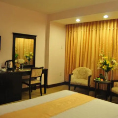 Dong Kinh A Hotel 3* Улучшенный номер с различными типами кроватей фото 13