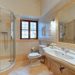 Апартаменты Karlova Prague Apartments Люкс с различными типами кроватей фото 12