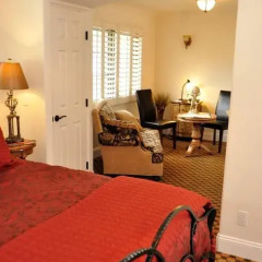 Отель The Eagle Inn 3* Люкс повышенной комфортности с различными типами кроватей фото 6
