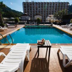 Platinum Hotel бассейн фото 2