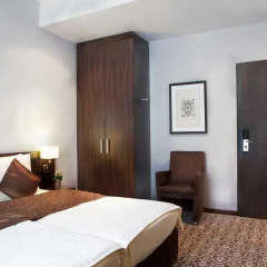 Отель Ramada Frankfurt am Main City Center & Financial District 4* Стандартный номер с различными типами кроватей фото 5