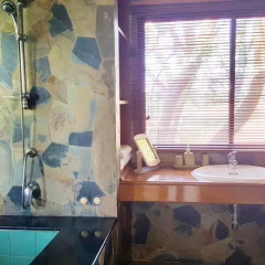 Отель Birds & Bees Resort в номере