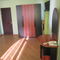 Syuniq Hotel Номер Делюкс фото 5