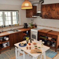 Отель Roots Guesthouse в номере