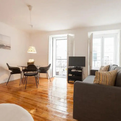 Отель Feels Like Home - Central Flat in Bairro Alto Португалия, Лиссабон - отзывы, цены и фото номеров - забронировать отель Feels Like Home - Central Flat in Bairro Alto онлайн комната для гостей фото 5