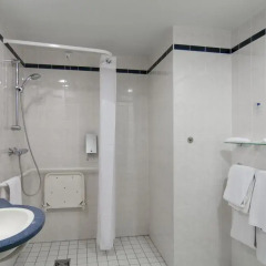 Отель Holiday Inn Express Antwerp City-North 3* Стандартный номер с различными типами кроватей фото 3