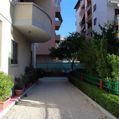 Апартаменты Arbana Apartments Голем
