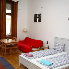 Pal's Hostel & Apartments детские мероприятия