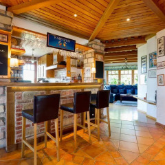 Отель Dream Homes Private Villa Венгрия, Будапешт - отзывы, цены и фото номеров - забронировать отель Dream Homes Private Villa онлайн гостиничный бар