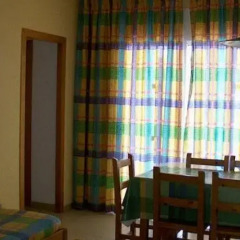 Отель RVHotels Apartamentos Lotus Испания, Бланес - отзывы, цены и фото номеров - забронировать отель RVHotels Apartamentos Lotus онлайн комната для гостей фото 4