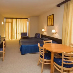 Отель Carina Beach Aparthotel - Free Private Beach комната для гостей фото 5