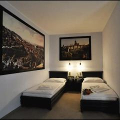 Red Chair Hotel - U Cervene Zidle 4* Стандартный номер фото 2
