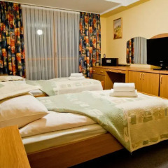 Отель OKW Parzenica Стандартный номер с 2 отдельными кроватями фото 6