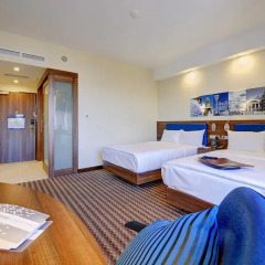 Гостиница Hampton by Hilton Волгоград Профсоюзная 4* Стандартный номер с различными типами кроватей фото 25