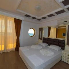 Отель Golden Rainbow Beach Aparthotel 4* Апартаменты