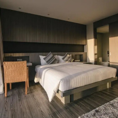 Hotel IKON Phuket 4* Улучшенный номер двуспальная кровать