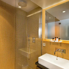 Отель Hôtel Elixir 3* Стандартный семейный номер с двуспальной кроватью фото 14