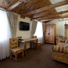 Гостиница Pidkova 4* Люкс с различными типами кроватей фото 12