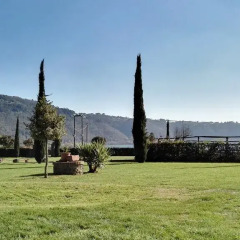 Отель Agriturismo Le Grotte Неми