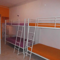 Alameda Hostel Кровать в женском общем номере с двухъярусной кроватью