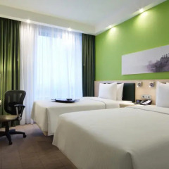 Отель Hampton by Hilton Minsk City Center 3* Стандартный номер фото 2