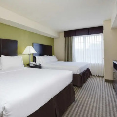 Отель Holiday Inn Express & Suites Sarasota East комната для гостей фото 3
