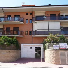 Отель Apartamentos Cala Bohadella Fenals- Family Испания, Льорет-де-Мар - отзывы, цены и фото номеров - забронировать отель Apartamentos Cala Bohadella Fenals- Family онлайн парковка