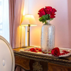 Отель Eiffel Trocadéro 4* Улучшенный номер с различными типами кроватей фото 2