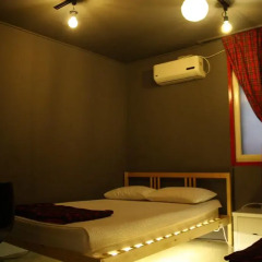 Mr.Comma Guesthouse - Hostel Стандартный номер с 2 отдельными кроватями (общая ванная комната) фото 2
