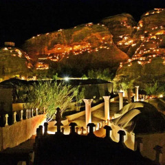 Отель Seven Wonders Bedouin Camp Иордания, Вади-Муса - отзывы, цены и фото номеров - забронировать отель Seven Wonders Bedouin Camp онлайн приотельная территория